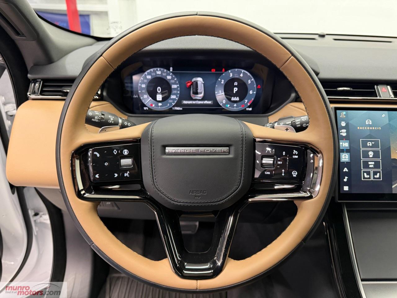 2025 Land Rover Range Rover Velar P400 Dynamic HSE Photo