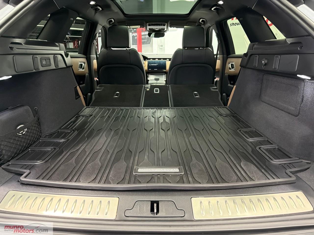 2025 Land Rover Range Rover Velar P400 Dynamic HSE Photo