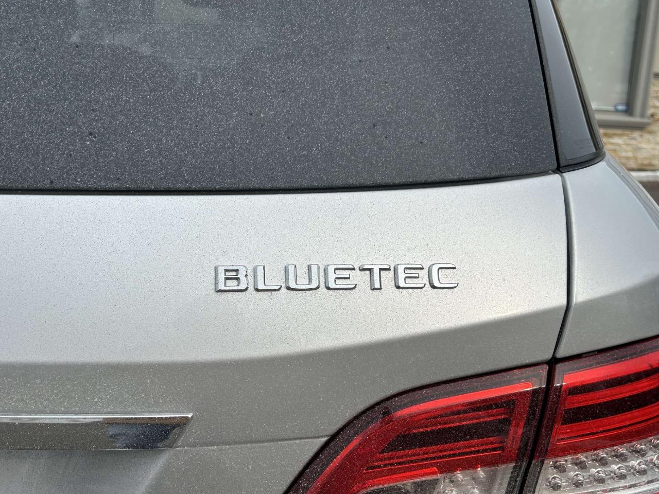 2015 Mercedes-Benz ML-Class DIESEL ML 350 Bluetec 4Matic **AS-IS SPECIAL** Clean CP Photo3