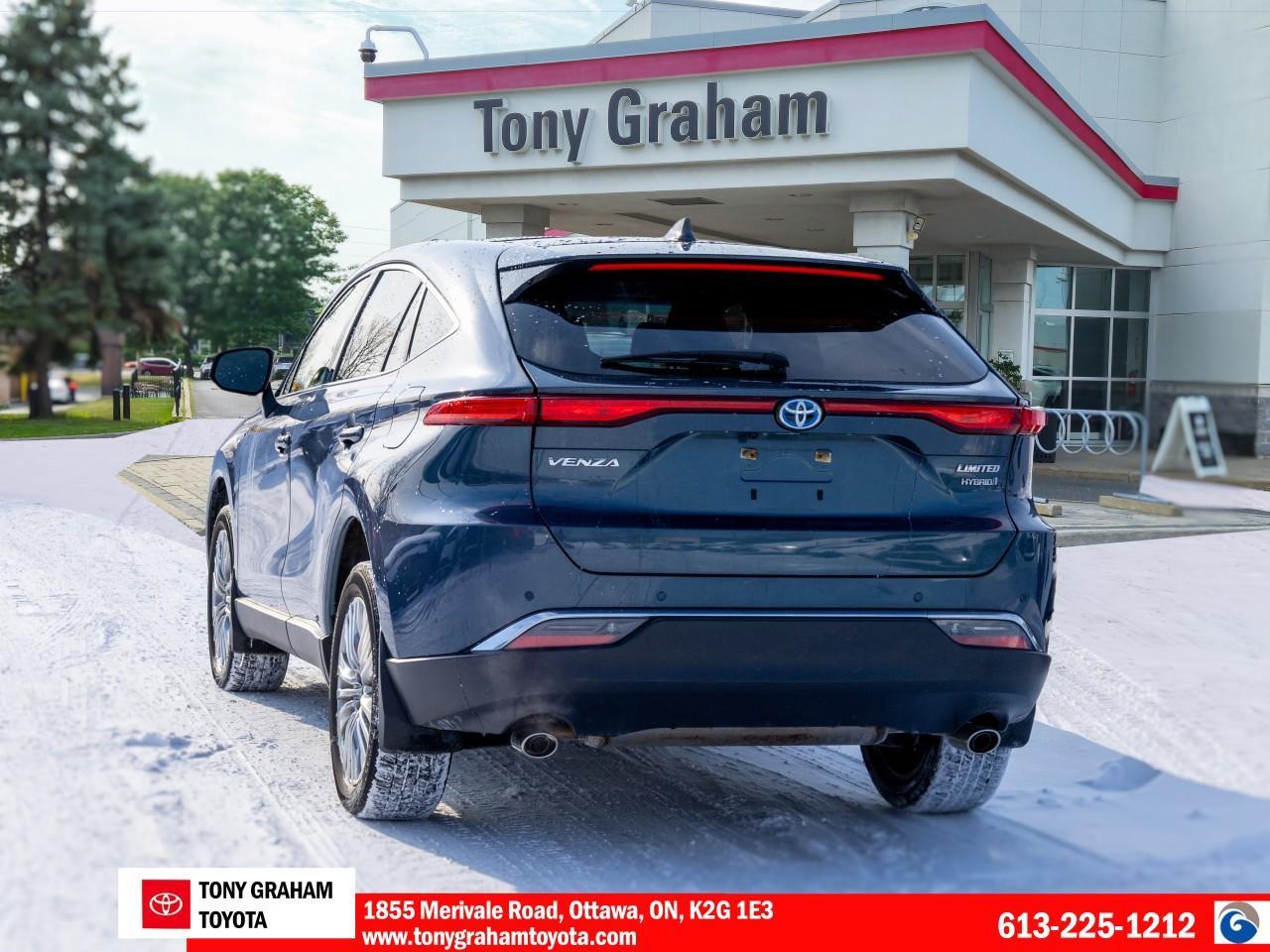 2021 Toyota Venza LIMITED Photo3