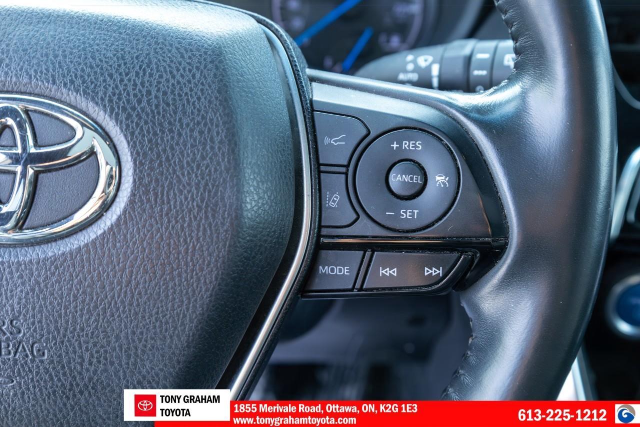 2021 Toyota Venza LIMITED Photo