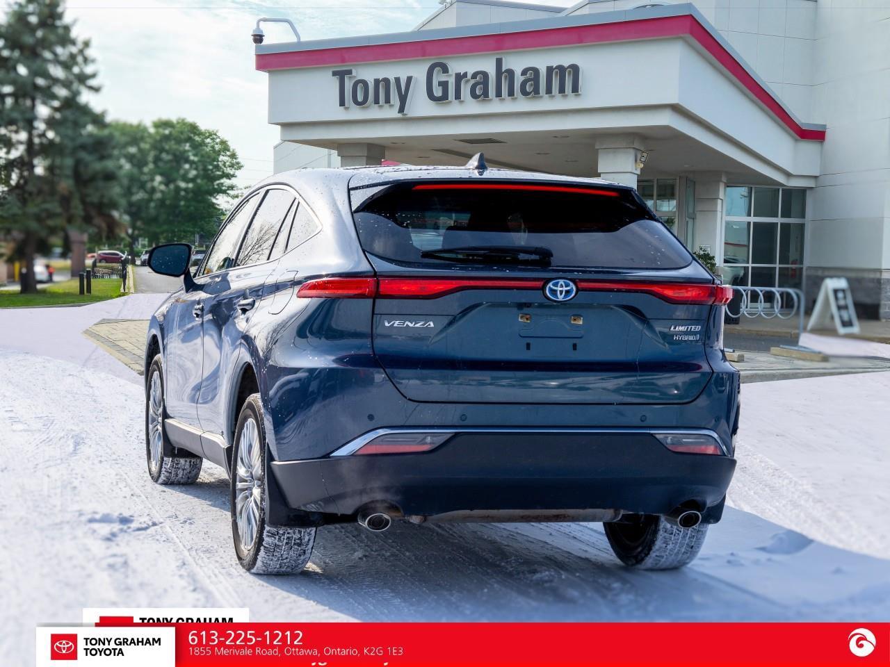 2021 Toyota Venza LIMITED Photo3
