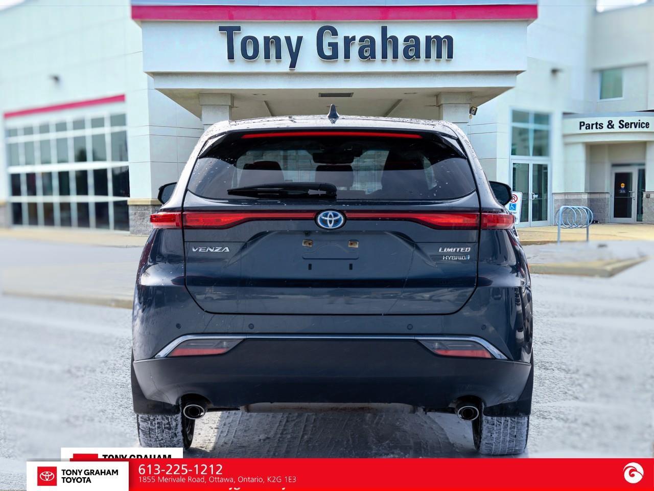 2021 Toyota Venza LIMITED Photo