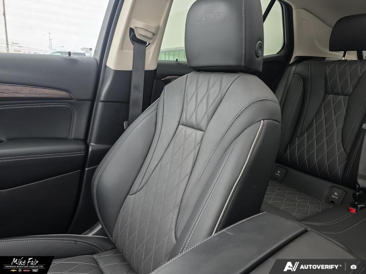 2023 Buick Envision Avenir Parking Assist, Keyless Entry & Start, Universal Home Remote Photo