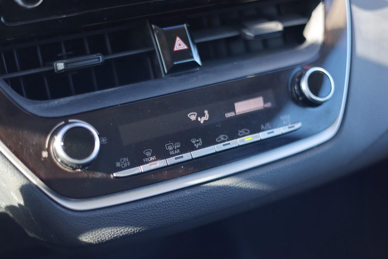 2020 Toyota Corolla LE CVT Photo