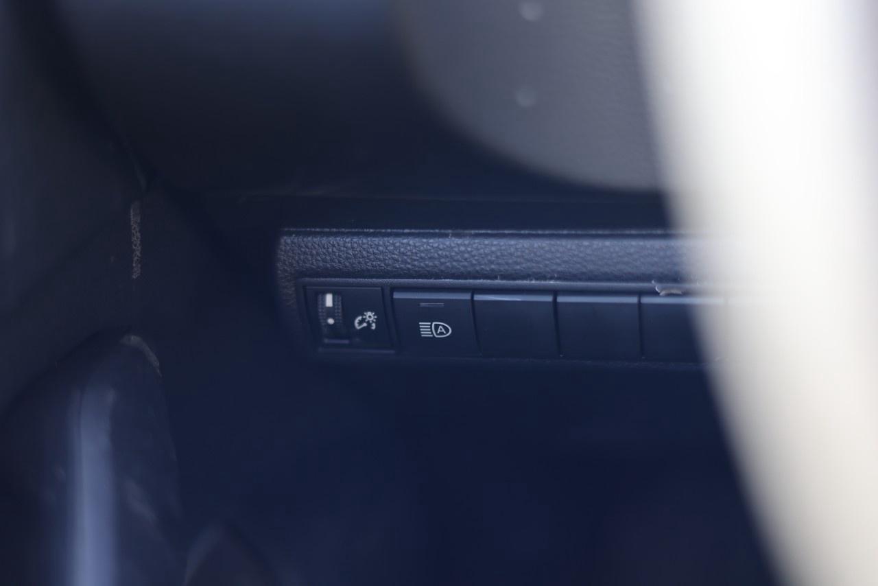 2020 Toyota Corolla LE CVT Photo