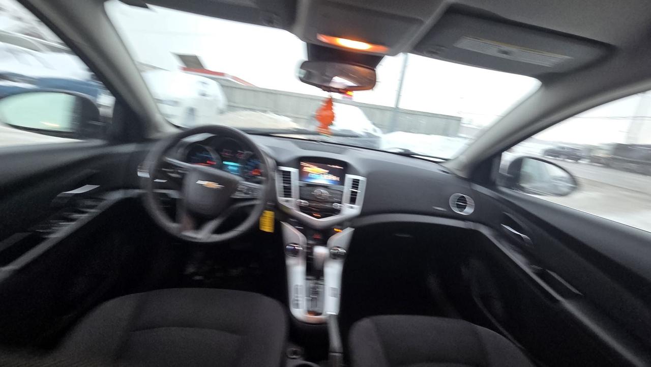 2015 Chevrolet Cruze 1LT, NO ACCIDENTS, WELL MAINTAINED, CERTIFIED Photo