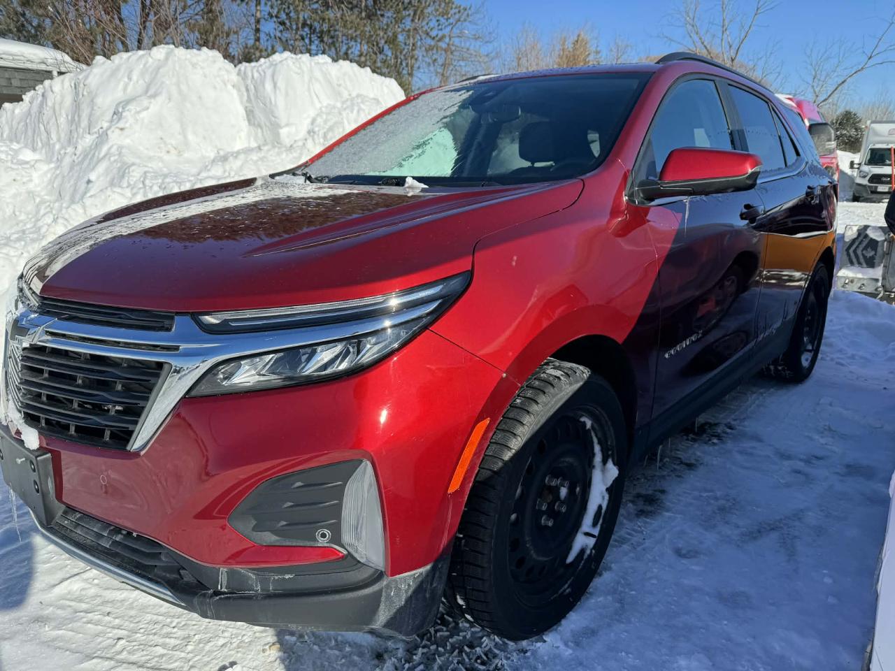 2024 Chevrolet Equinox LT Photo0