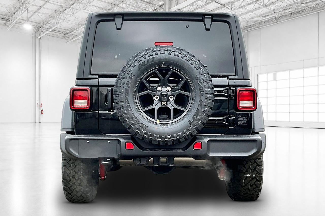 2026 Jeep Wrangler WILLYS 2DR | 6-SPD Leather | Hardtop | Tech & Conv Photo3