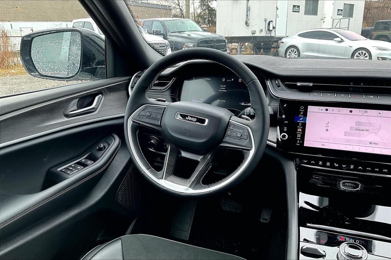 2026 Jeep Grand Cherokee ALTITUDE 4X4  Leather | Power SunRoof | 20" Wheels Photo