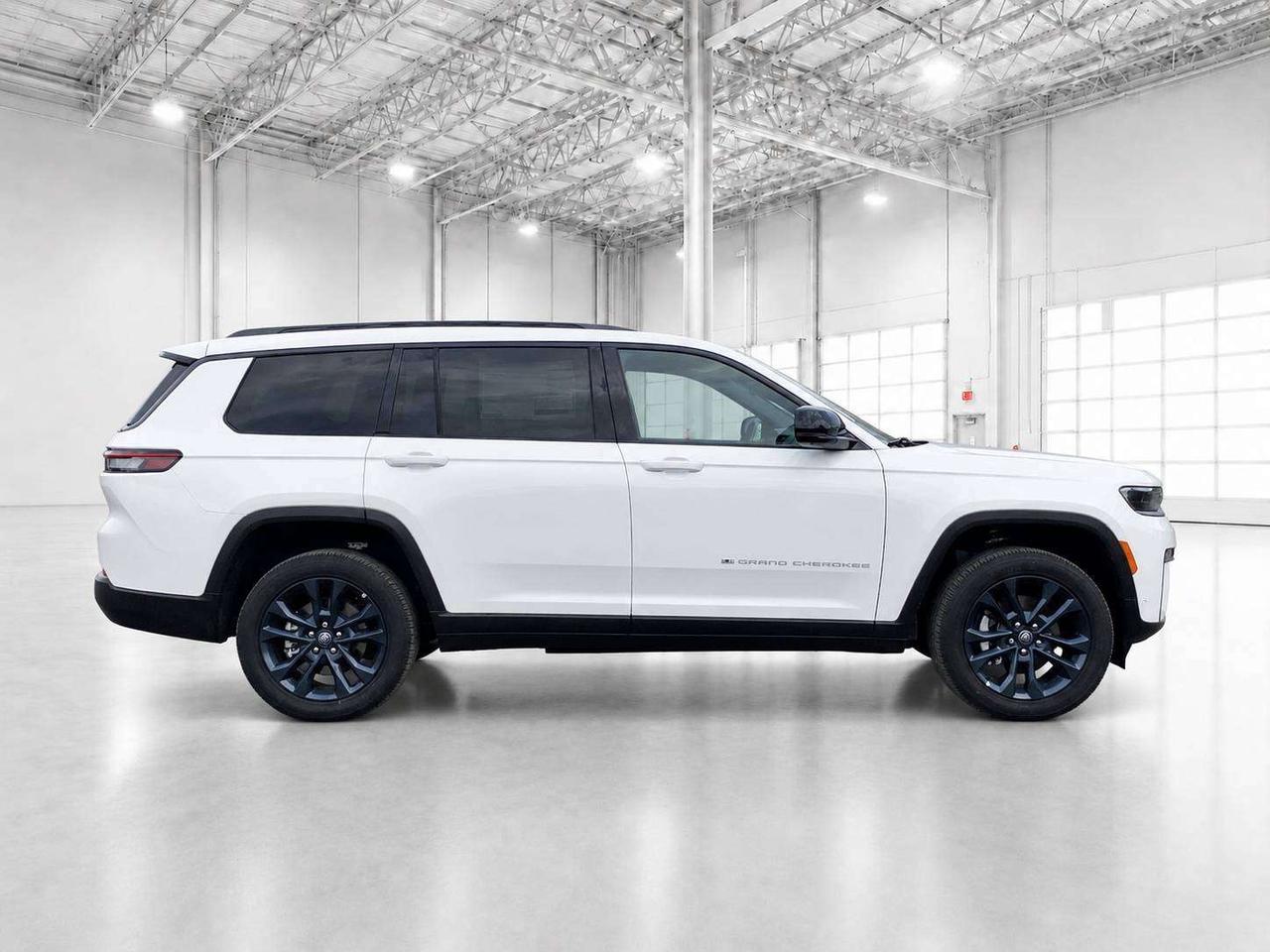 2026 Jeep Grand Cherokee Altitude Photo