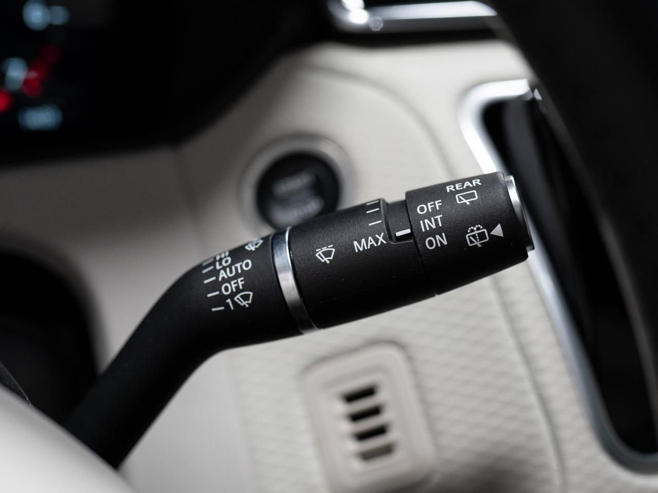 2023 Land Rover Range Rover Velar P340 | R-DYNAMIC S | MERIDIAN | PANO | 20 IN Photo