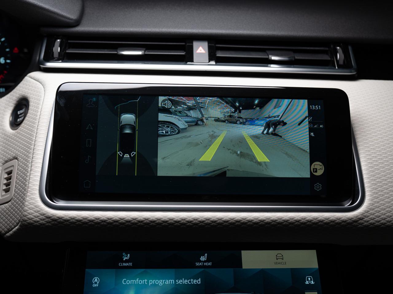 2023 Land Rover Range Rover Velar P340 | R-DYNAMIC S | MERIDIAN | PANO | 20 IN Photo