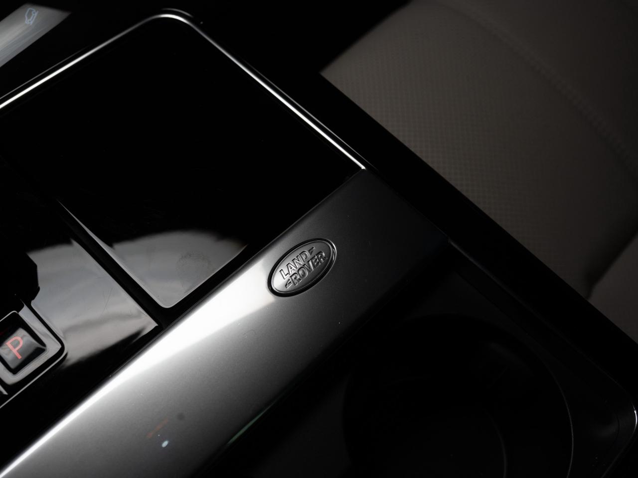 2023 Land Rover Range Rover Velar P340 | R-DYNAMIC S | MERIDIAN | PANO | 20 IN Photo