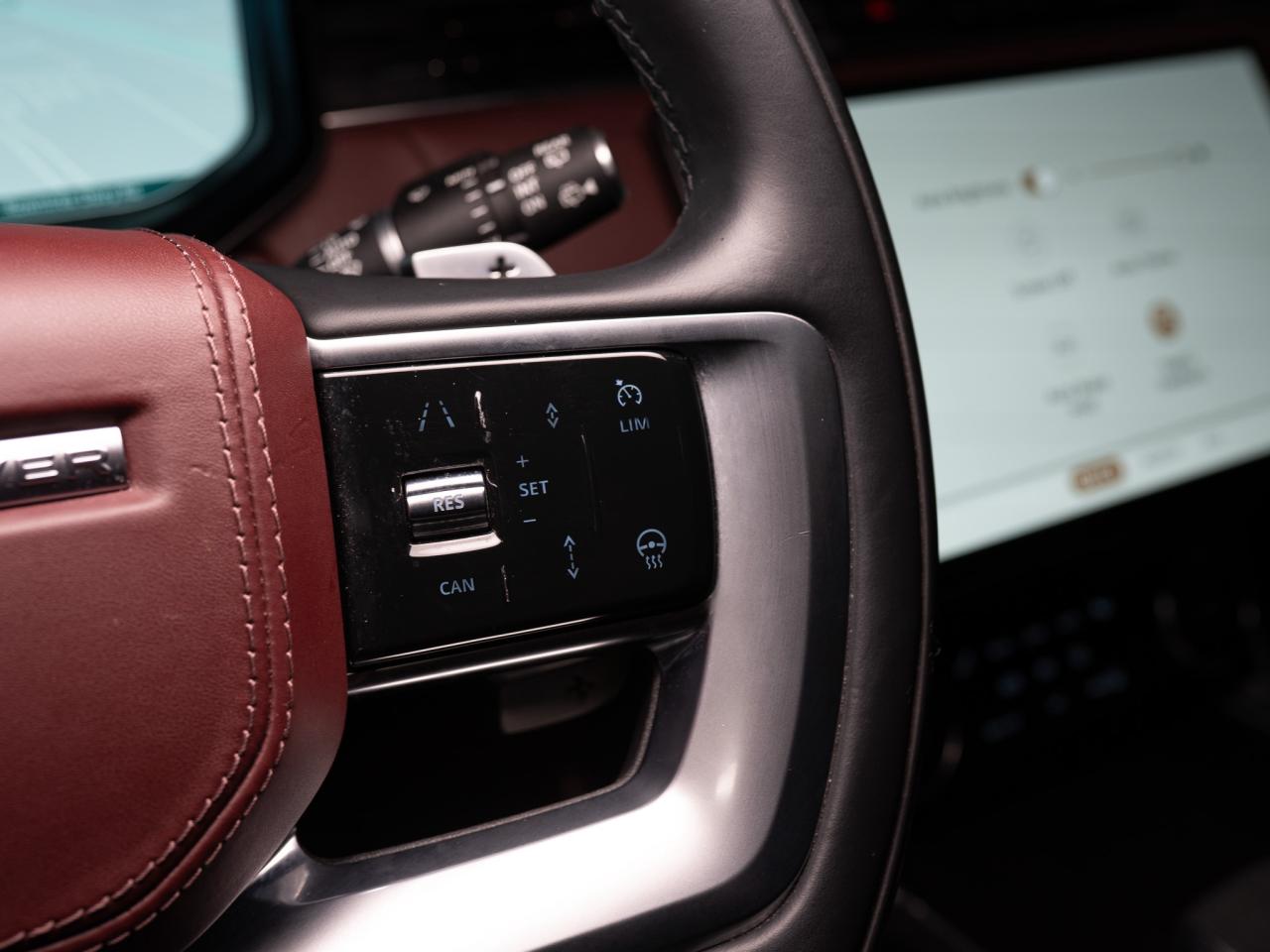 2023 Land Rover Range Rover P530 | AUTOBIOGRAPHY | ENTERTAINMENT PKG | 23 IN Photo