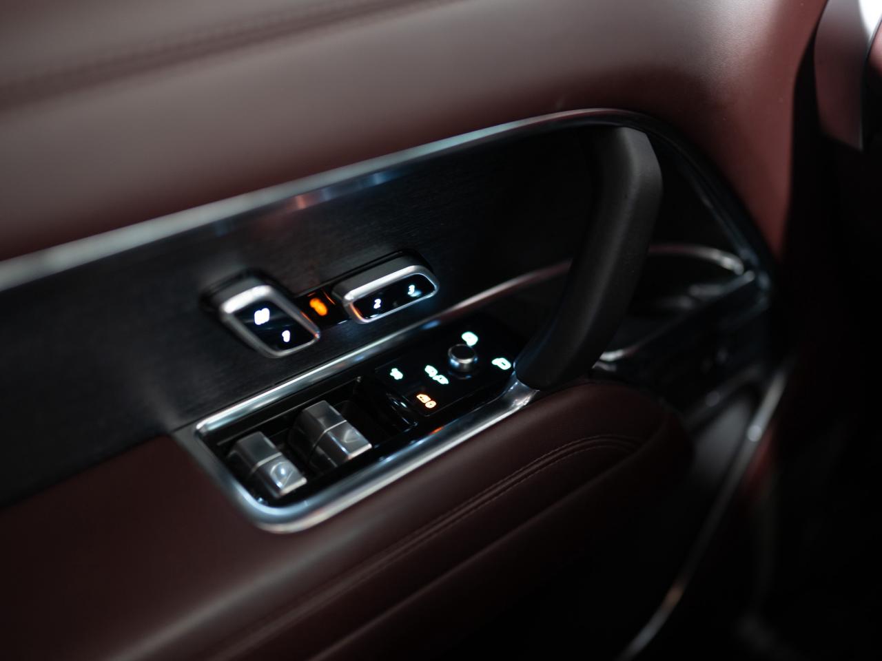 2023 Land Rover Range Rover P530 | AUTOBIOGRAPHY | ENTERTAINMENT PKG | 23 IN Photo