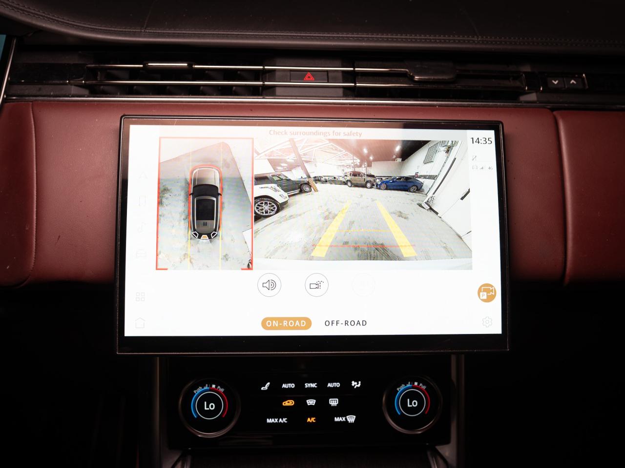 2023 Land Rover Range Rover P530 | AUTOBIOGRAPHY | ENTERTAINMENT PKG | 23 IN Photo