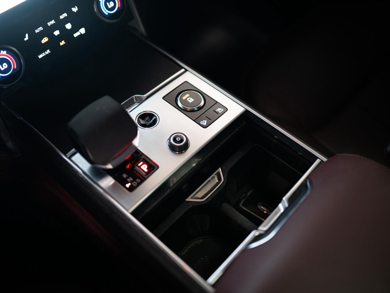 2023 Land Rover Range Rover P530 | AUTOBIOGRAPHY | ENTERTAINMENT PKG | 23 IN Photo