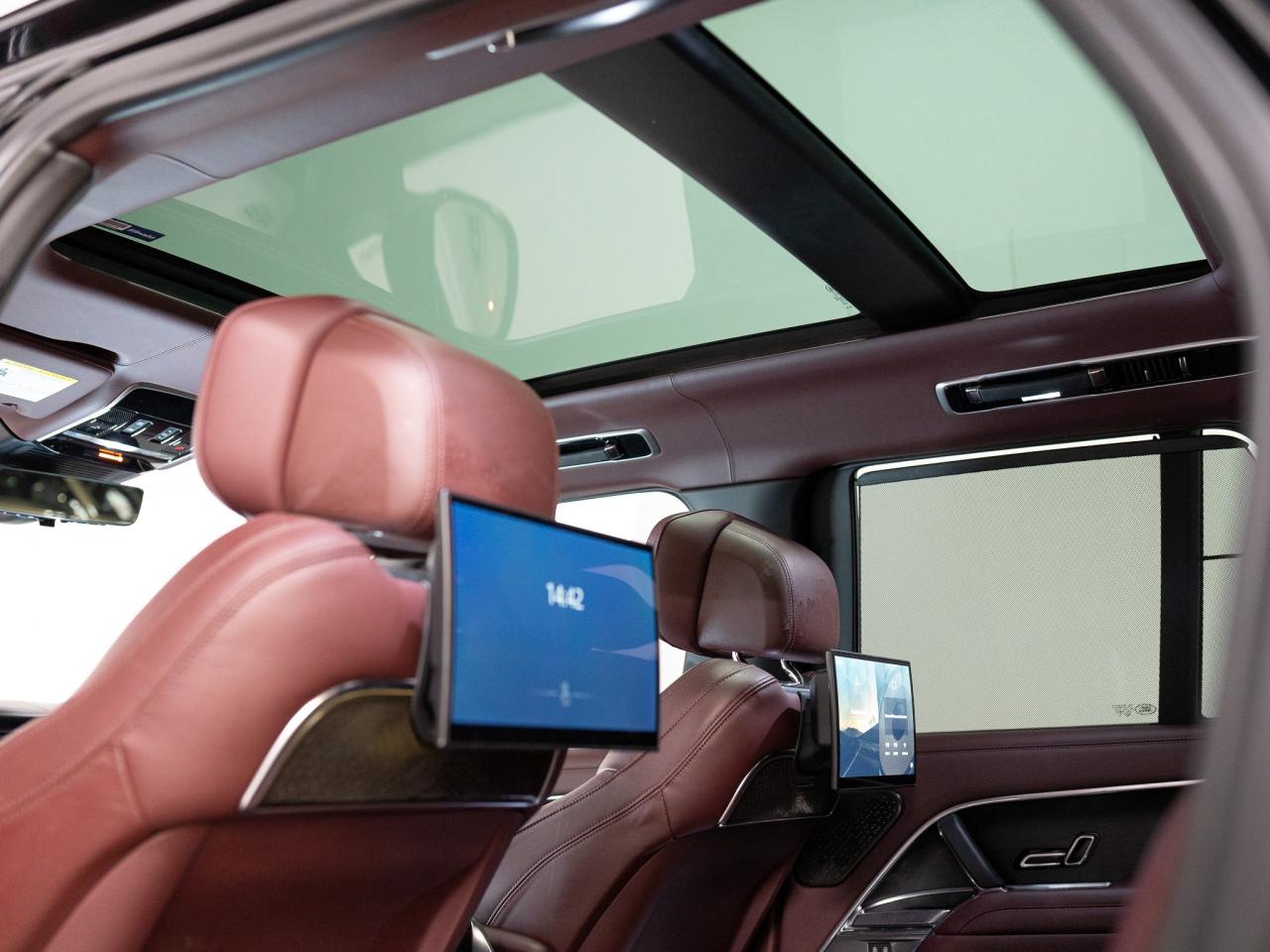 2023 Land Rover Range Rover P530 | AUTOBIOGRAPHY | ENTERTAINMENT PKG | 23 IN Photo