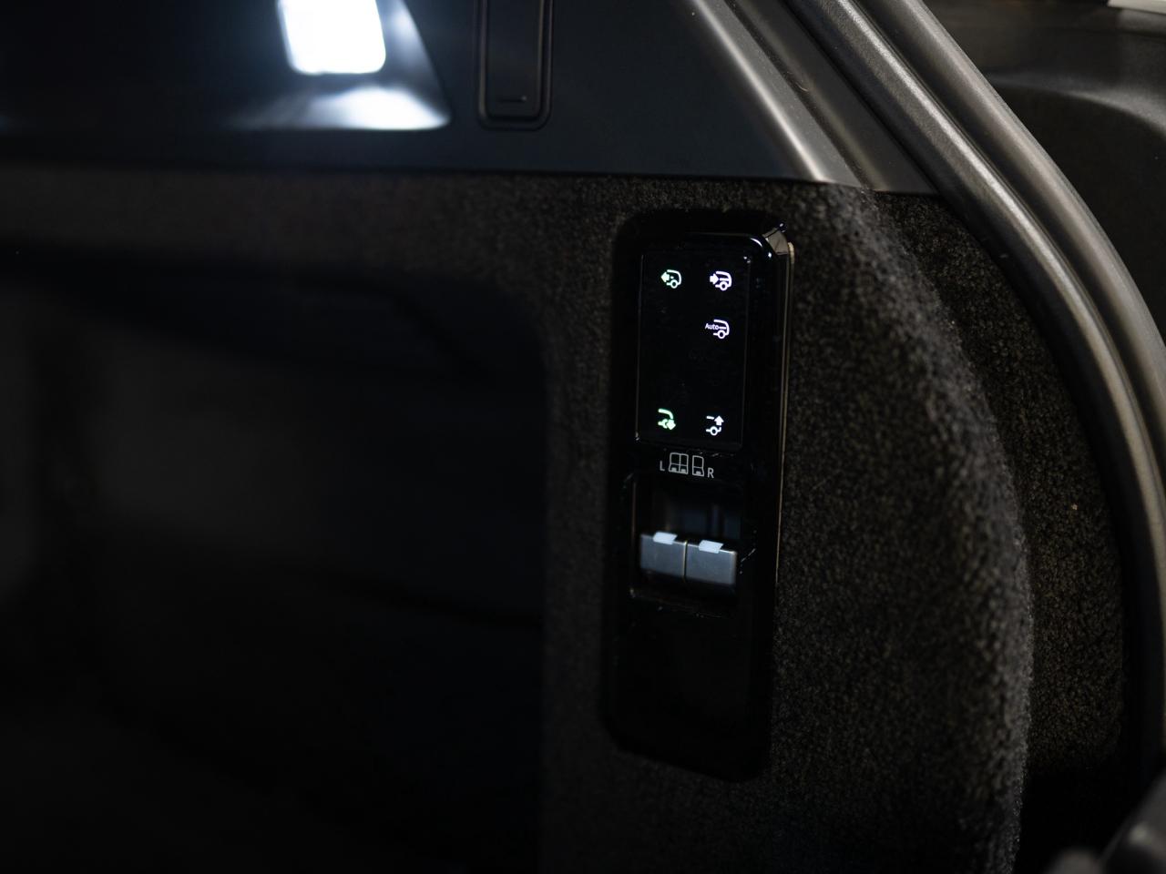 2023 Land Rover Range Rover P530 | AUTOBIOGRAPHY | ENTERTAINMENT PKG | 23 IN Photo