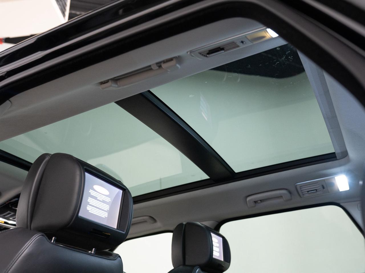 2016 Land Rover Range Rover Sport HST | MERIDIAN | ENTERTAINMENT PKG | 22 IN Photo