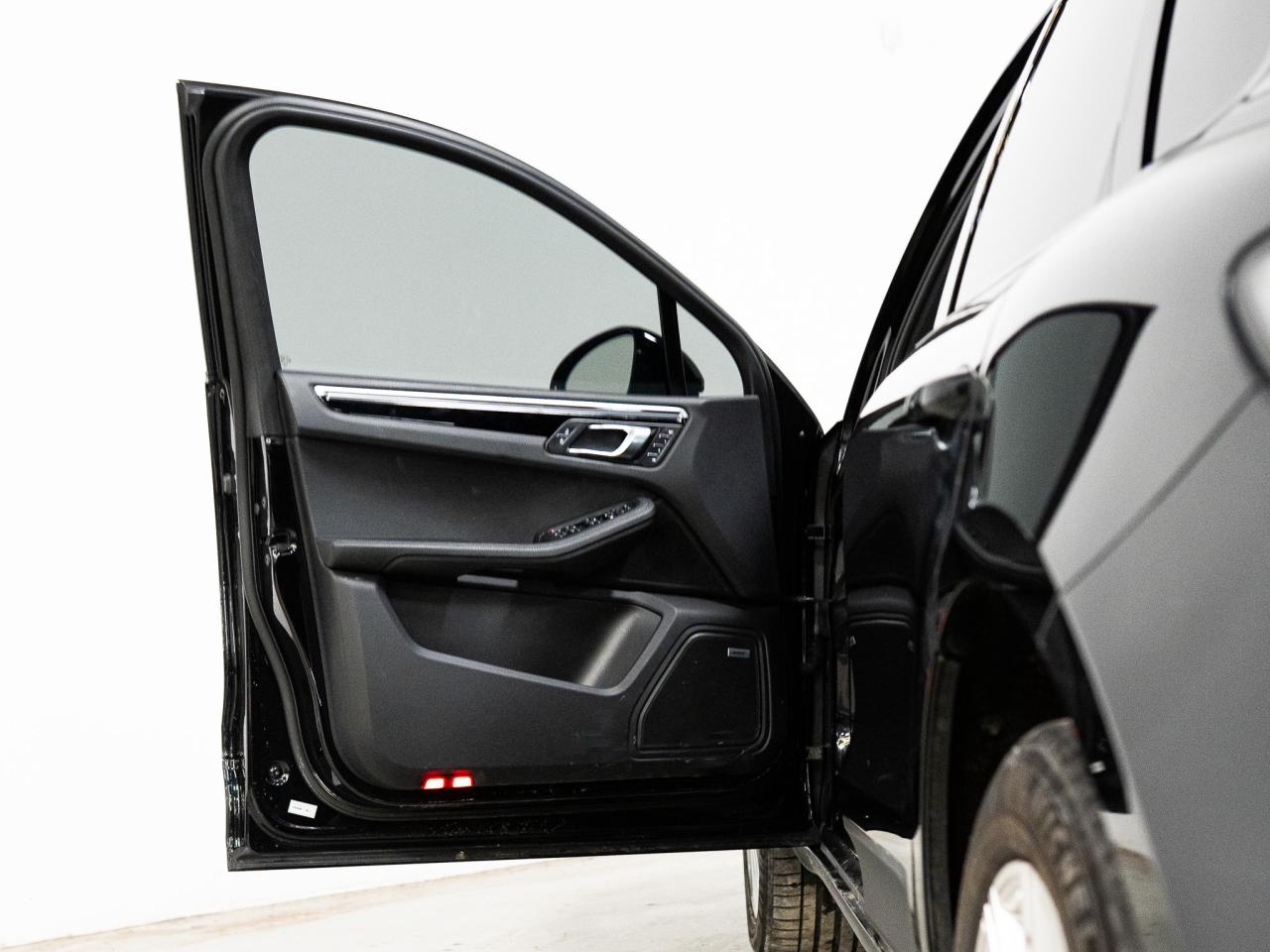 2021 Porsche Macan S | PANO | BOSE | PREMIUM PLUS PKG Photo