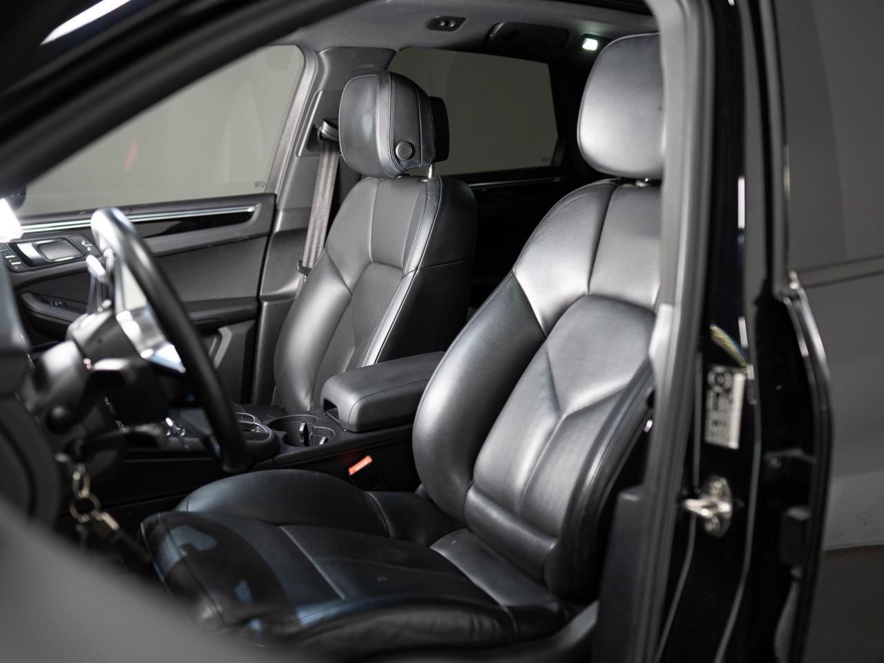 2021 Porsche Macan S | PANO | BOSE | PREMIUM PLUS PKG Photo