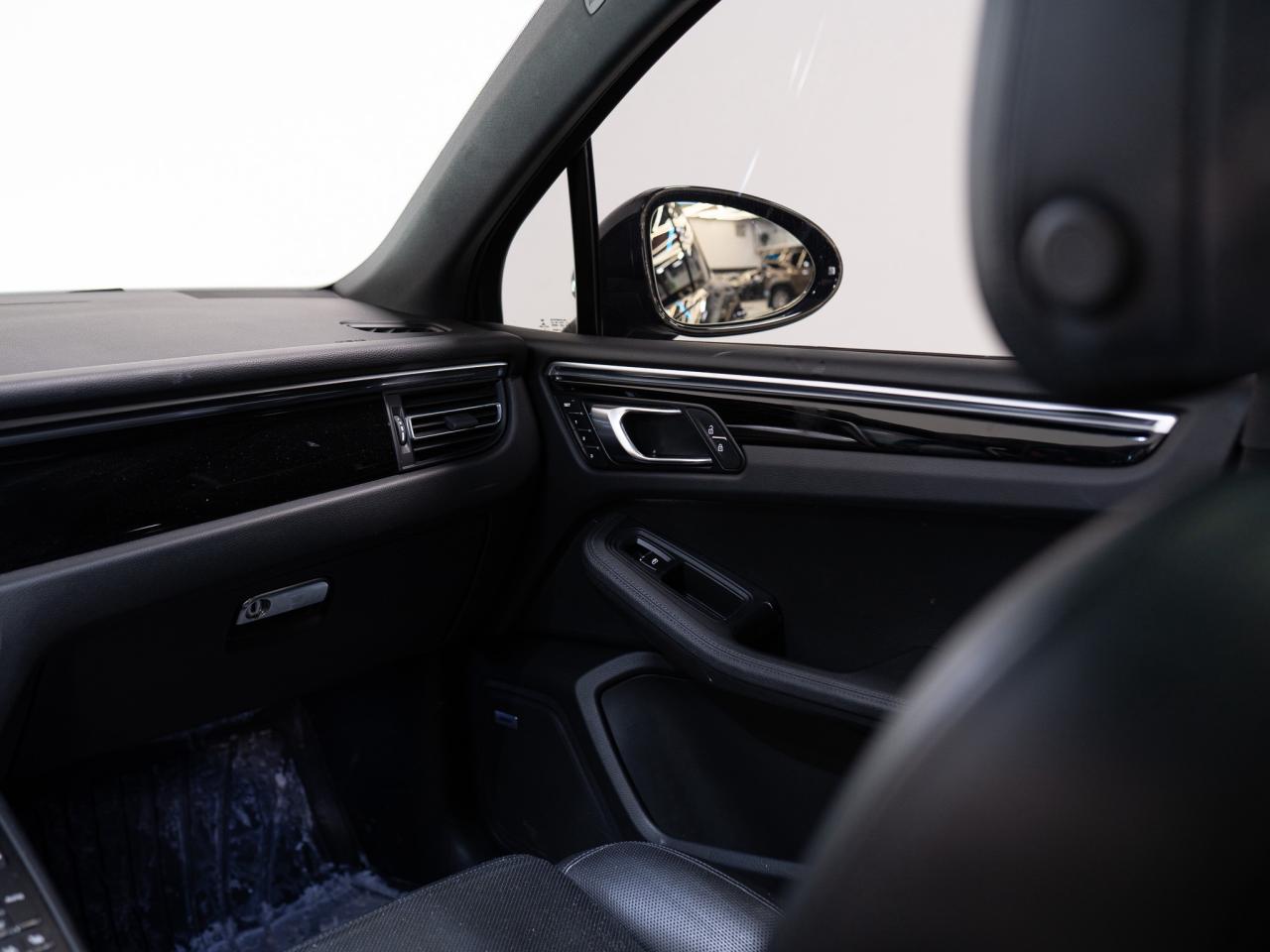 2021 Porsche Macan S | PANO | BOSE | PREMIUM PLUS PKG Photo