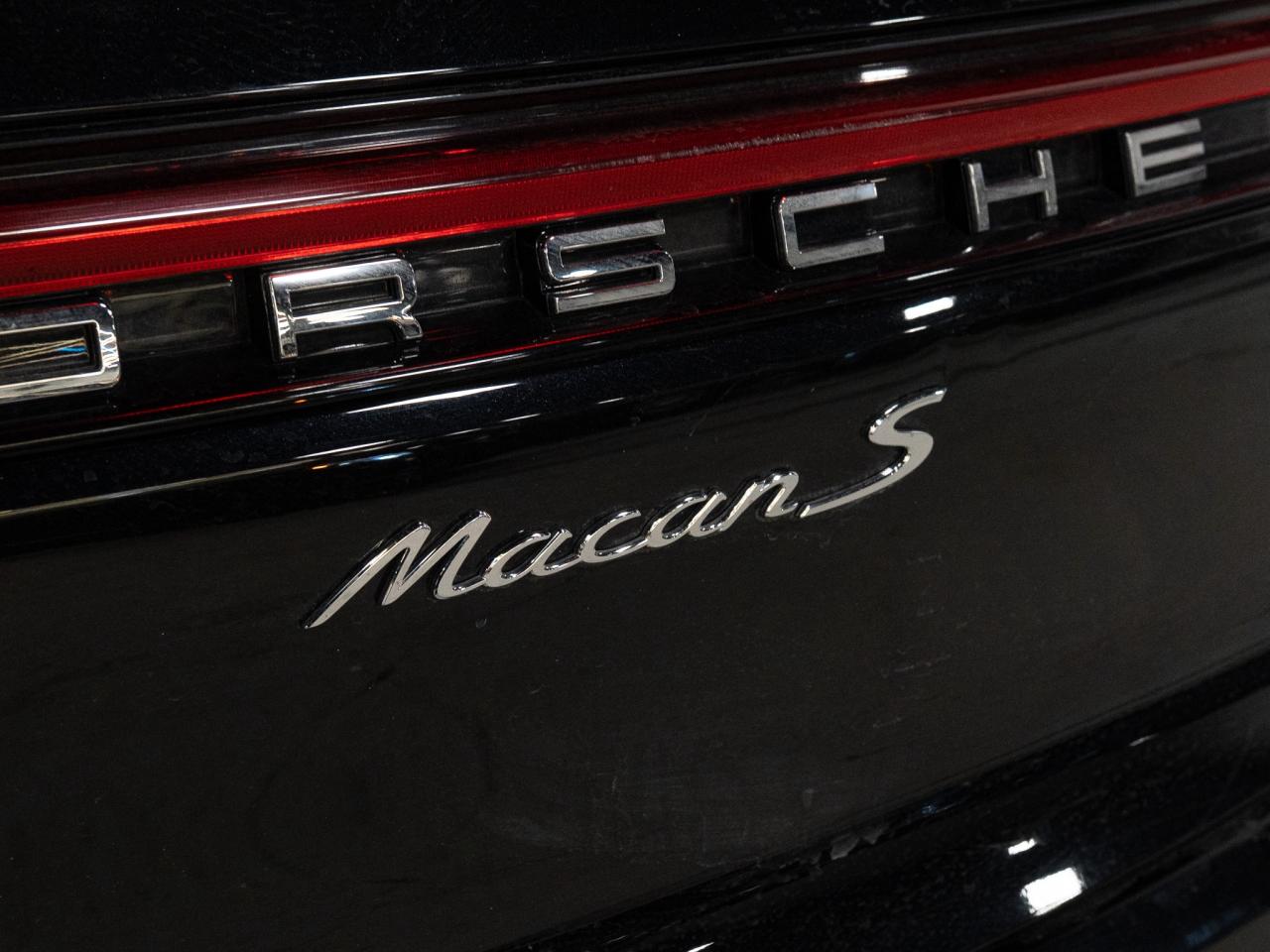 2021 Porsche Macan S | PANO | BOSE | PREMIUM PLUS PKG Photo