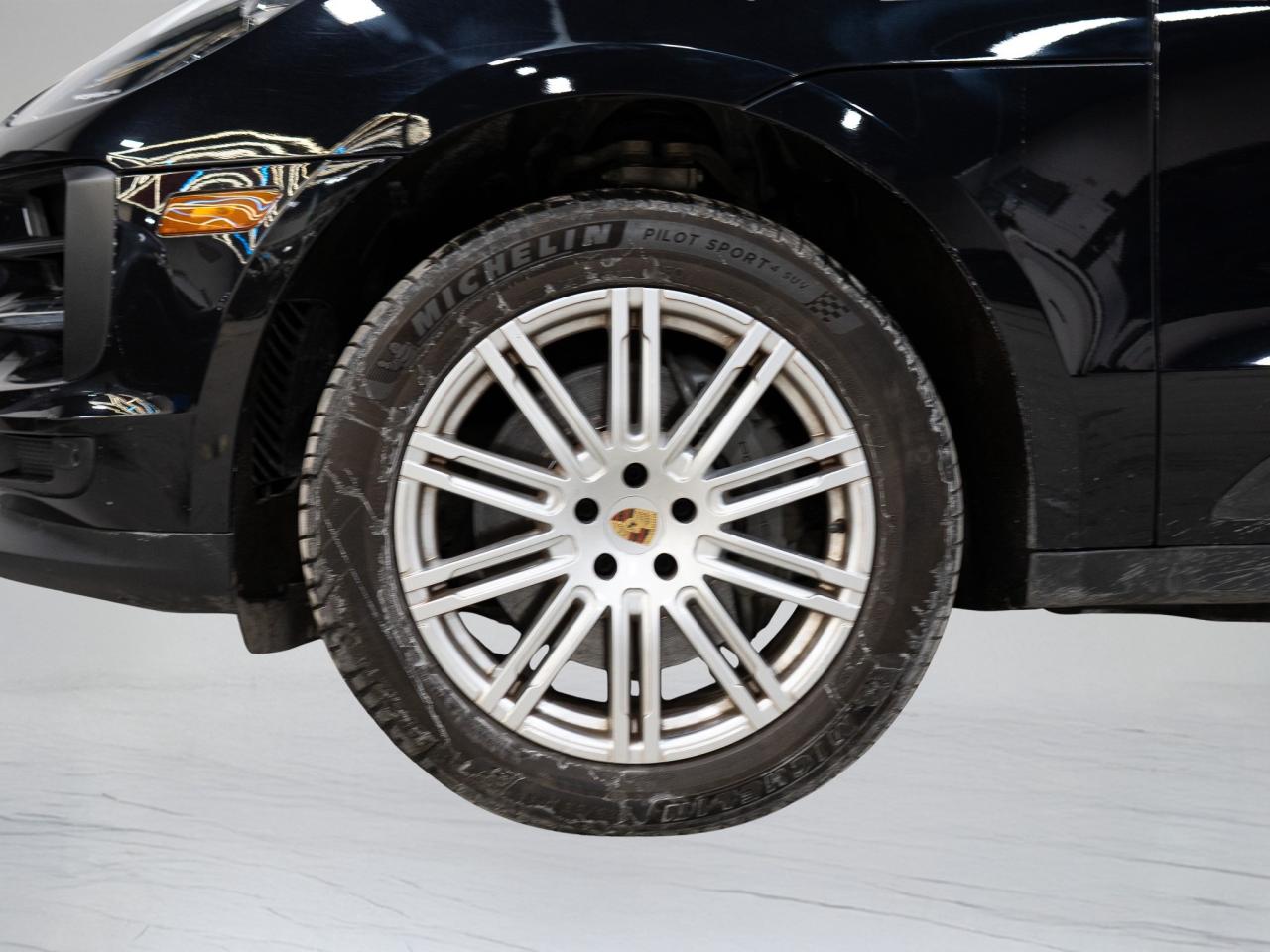 2021 Porsche Macan S | PANO | BOSE | PREMIUM PLUS PKG Photo