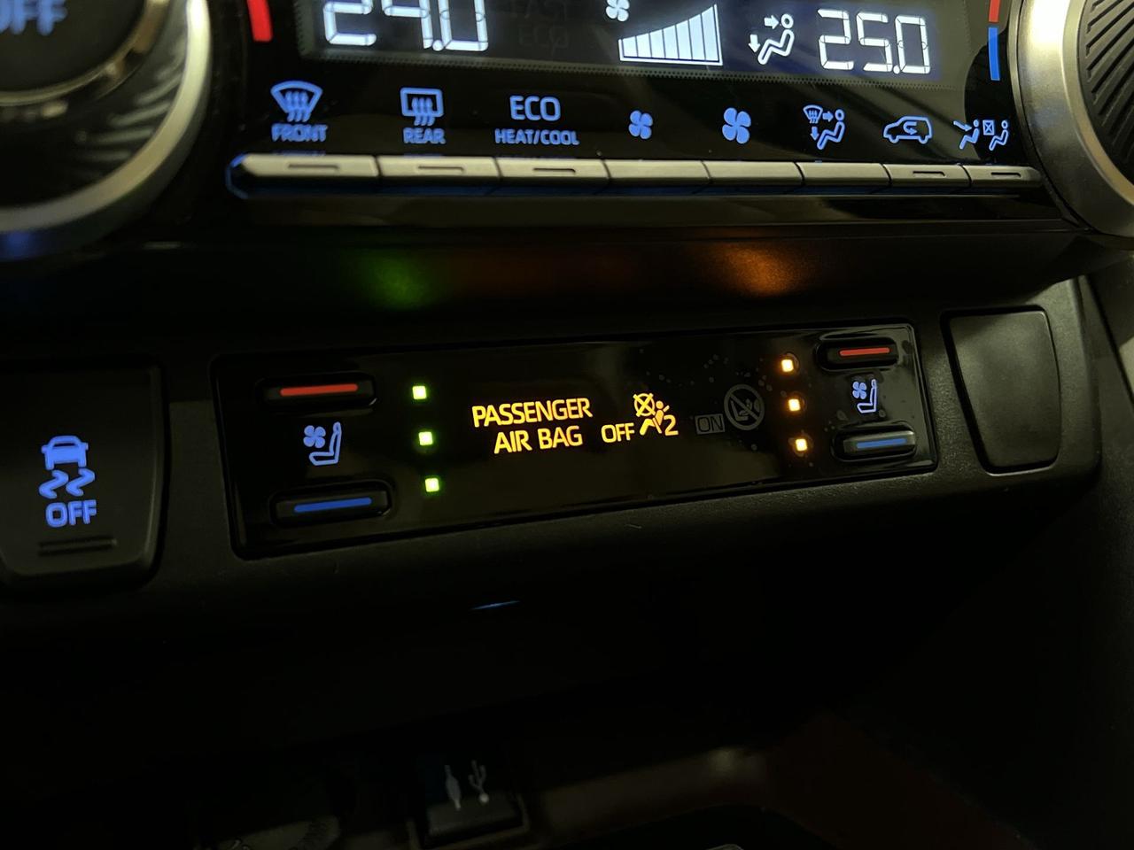2019 Toyota RAV4 LIMITED AWD | COOLED LEATHER | SUNROOF | 360 CAM Photo