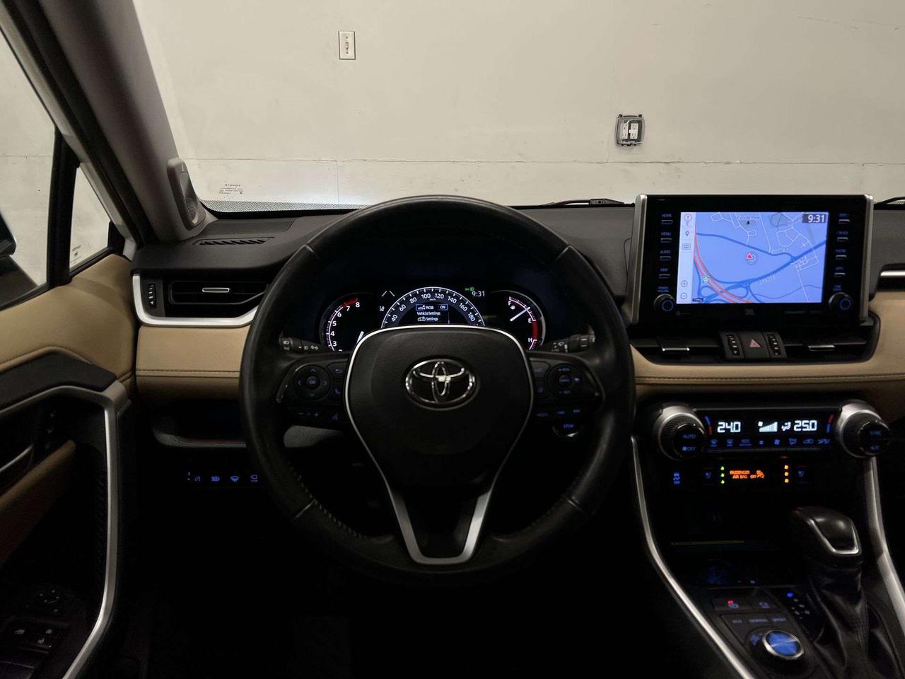 2019 Toyota RAV4 LIMITED AWD | COOLED LEATHER | SUNROOF | 360 CAM Photo