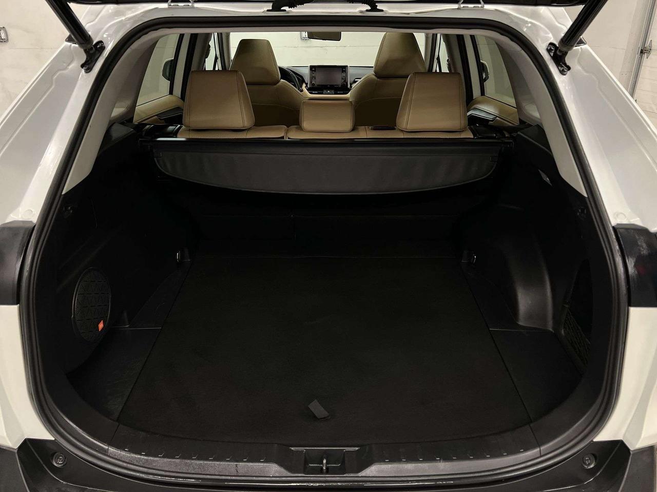 2019 Toyota RAV4 LIMITED AWD | COOLED LEATHER | SUNROOF | 360 CAM Photo