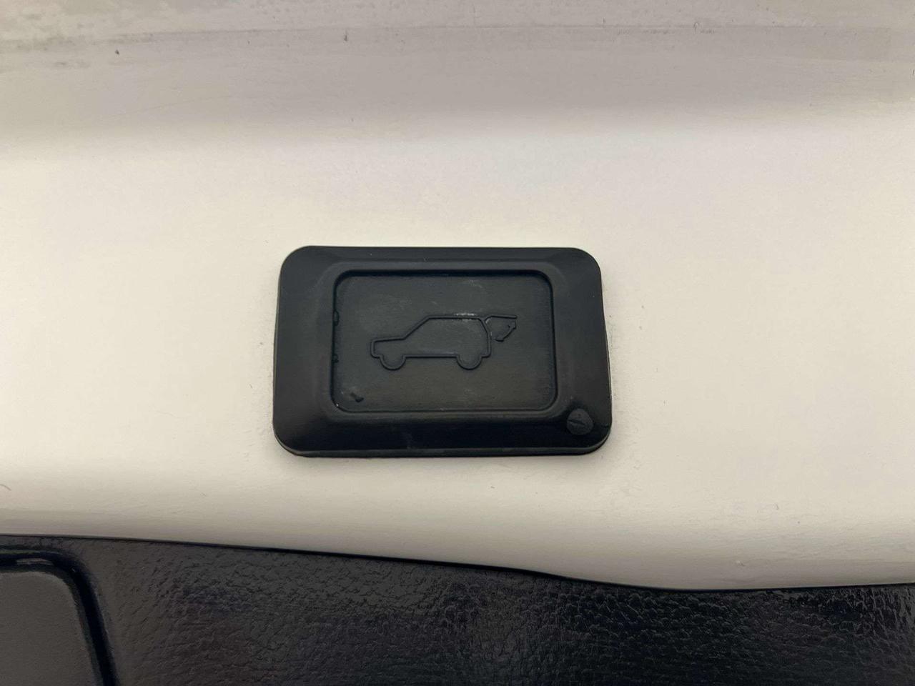 2019 Toyota RAV4 LIMITED AWD | COOLED LEATHER | SUNROOF | 360 CAM Photo