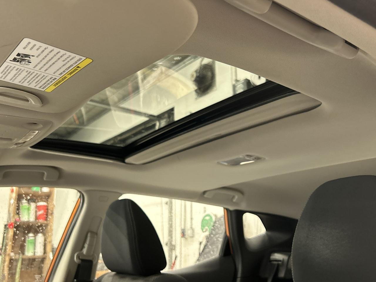 2020 Nissan Qashqai SV AWD | ONLY 29,000KMS! | SUNROOF | HTD SEATS Photo