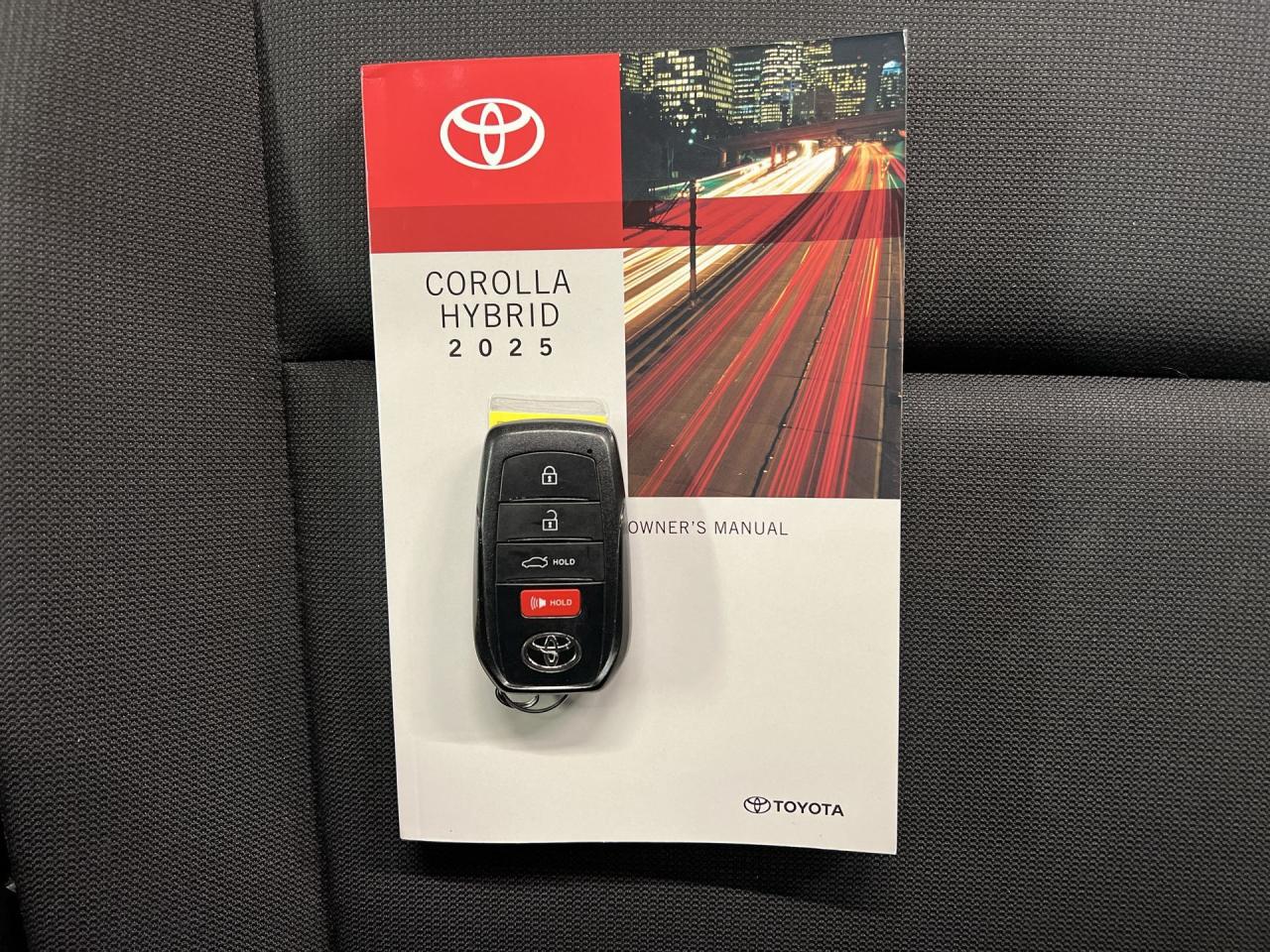 2025 Toyota Corolla Hybrid AWD | HTD SEATS/STEERING |CARPLAY | ADAPT. CRUISE Photo