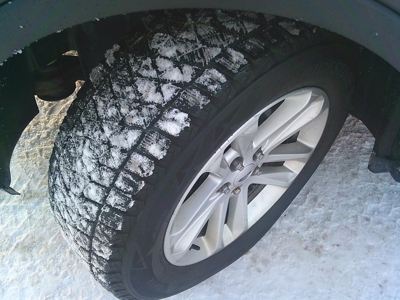 2015 Ford Explorer 4WD Base 7 PASS + TOW PKG Photo