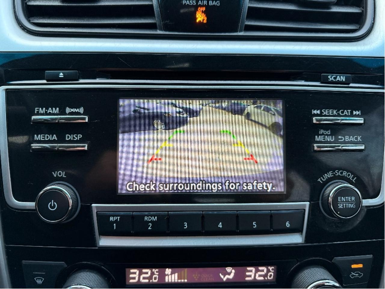 2018 Nissan Altima 2.5 SV | Clean CARFAX | Very Well Maintained. Photo