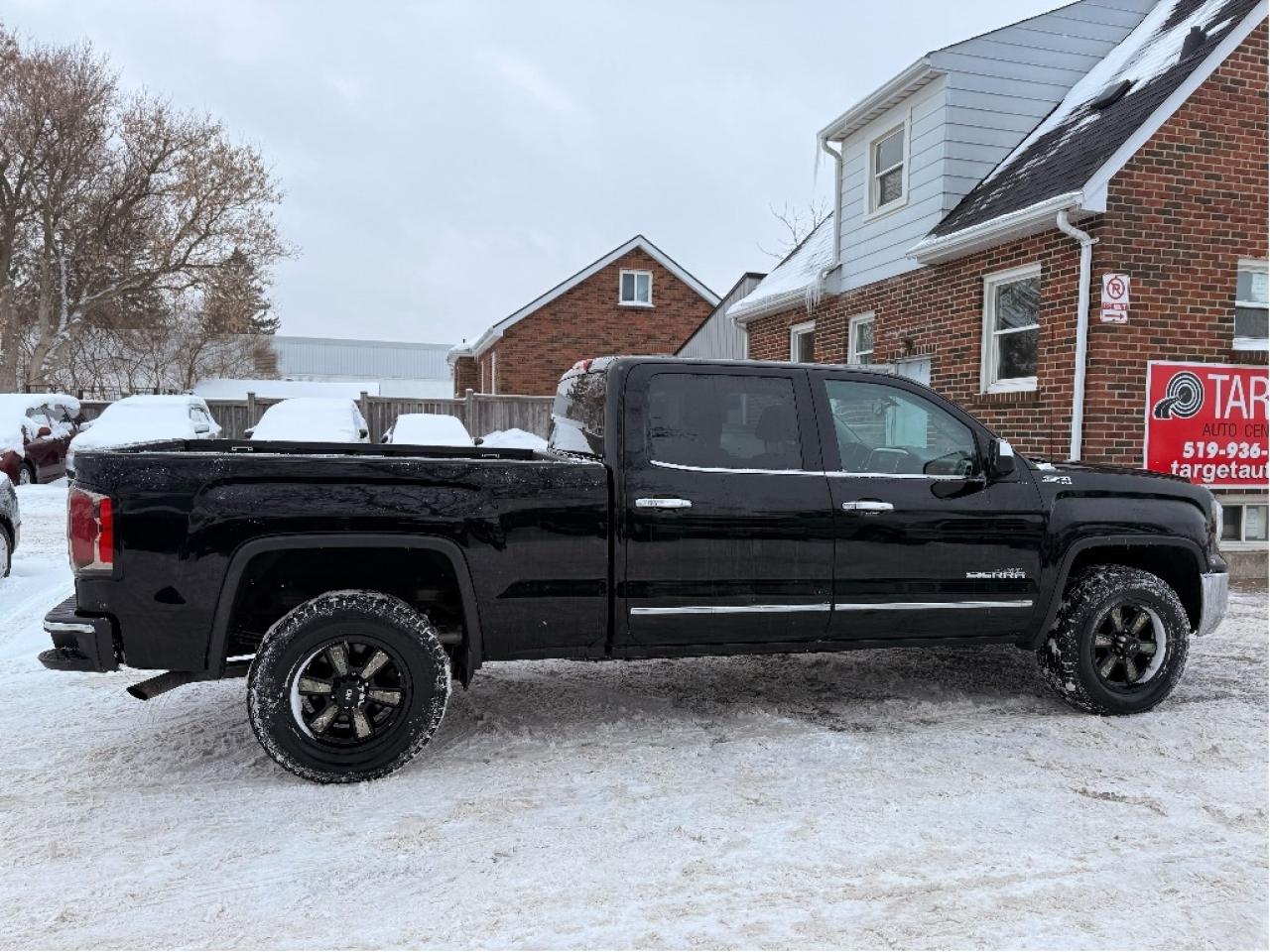 2018 GMC Sierra 1500 SLT | Two Sets Of Tires | Clean CARFAX Photo