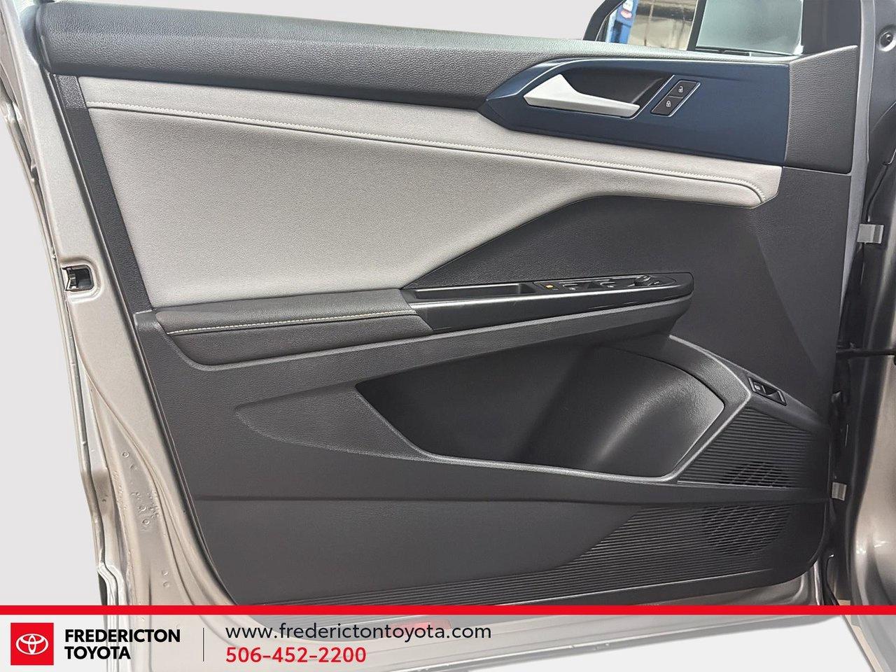 2024 Volkswagen Taos Comfortline Photo