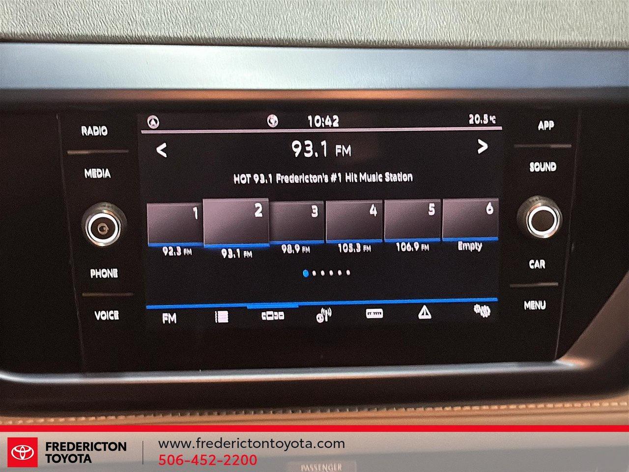 2024 Volkswagen Taos Comfortline Photo