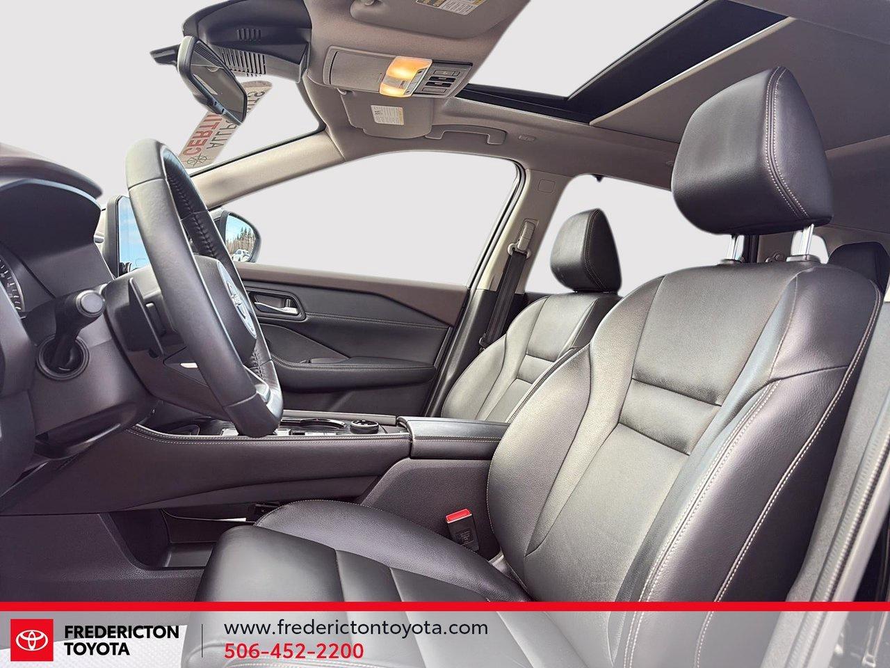 2023 Nissan Rogue SL Photo