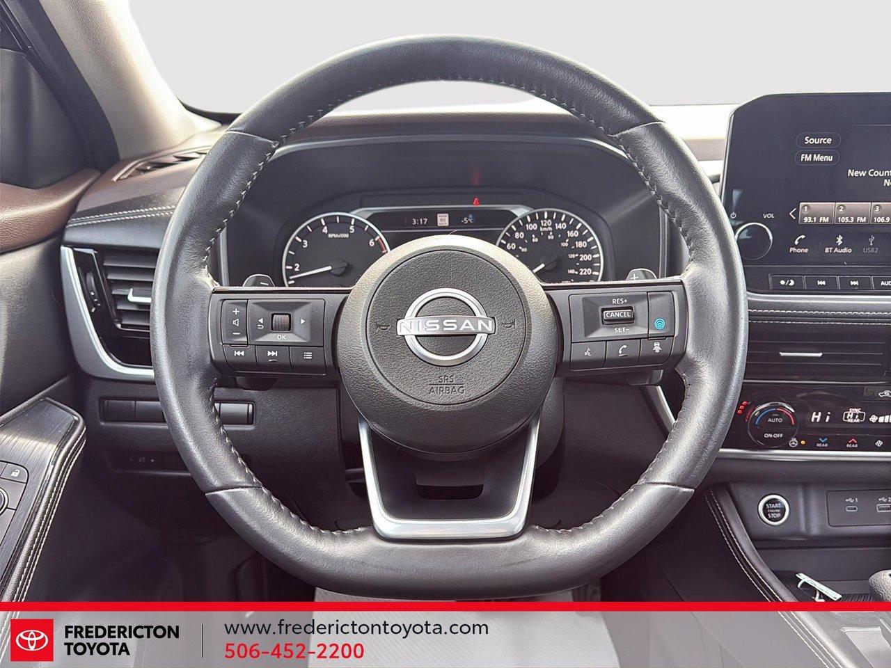 2023 Nissan Rogue SL Photo