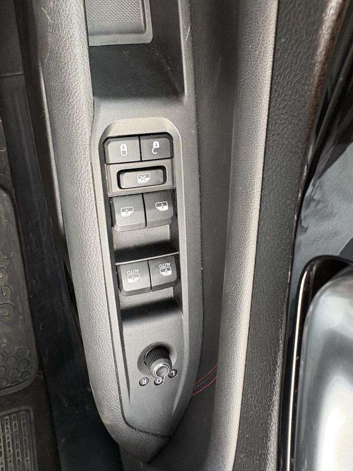 1772565318