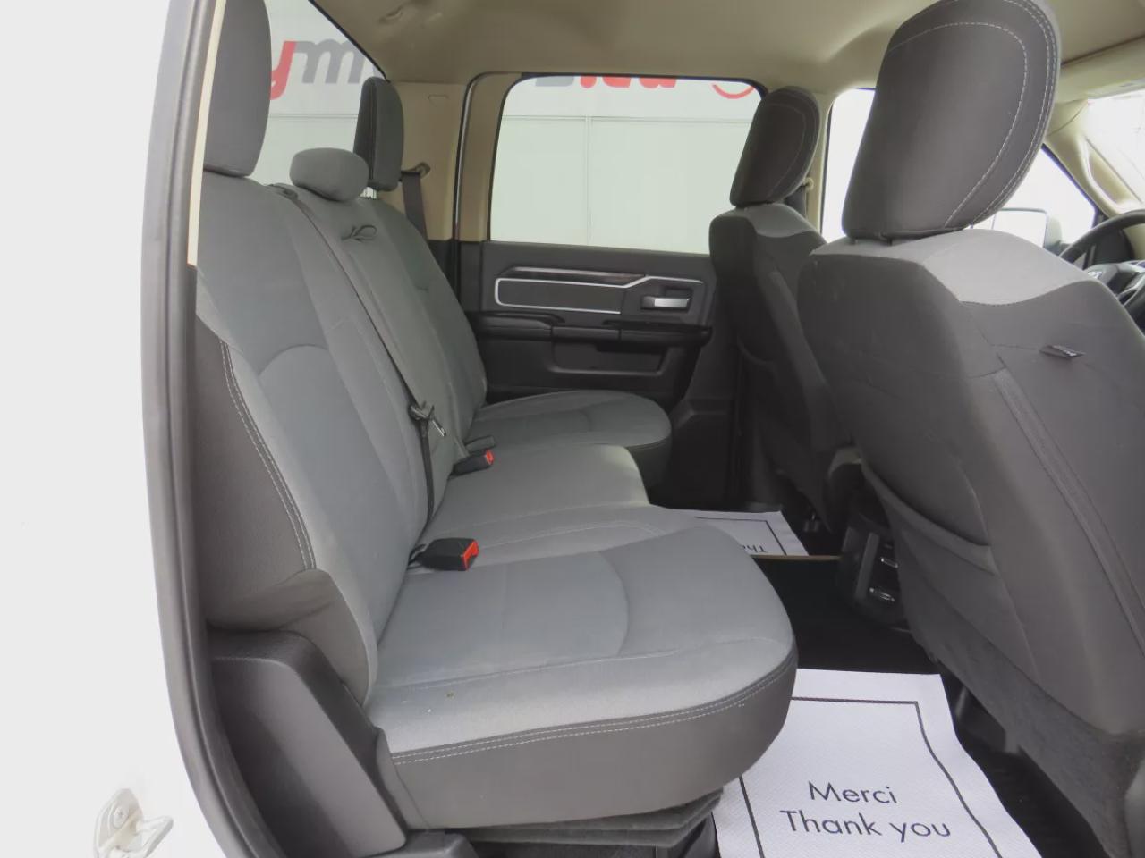 2019 RAM 2500 Big Horn (**CLEAN TITLE!!**NO ACCIDENTS!!**4WD**ALLOY RIMS**RUNNING BOARDS**TRAILER HITCH**POWER SEATS**DIGITAL TOUCHSCREEN**PUSH BUTTON START**BLUETOOTH**CRUISE CONTROL**) Photo