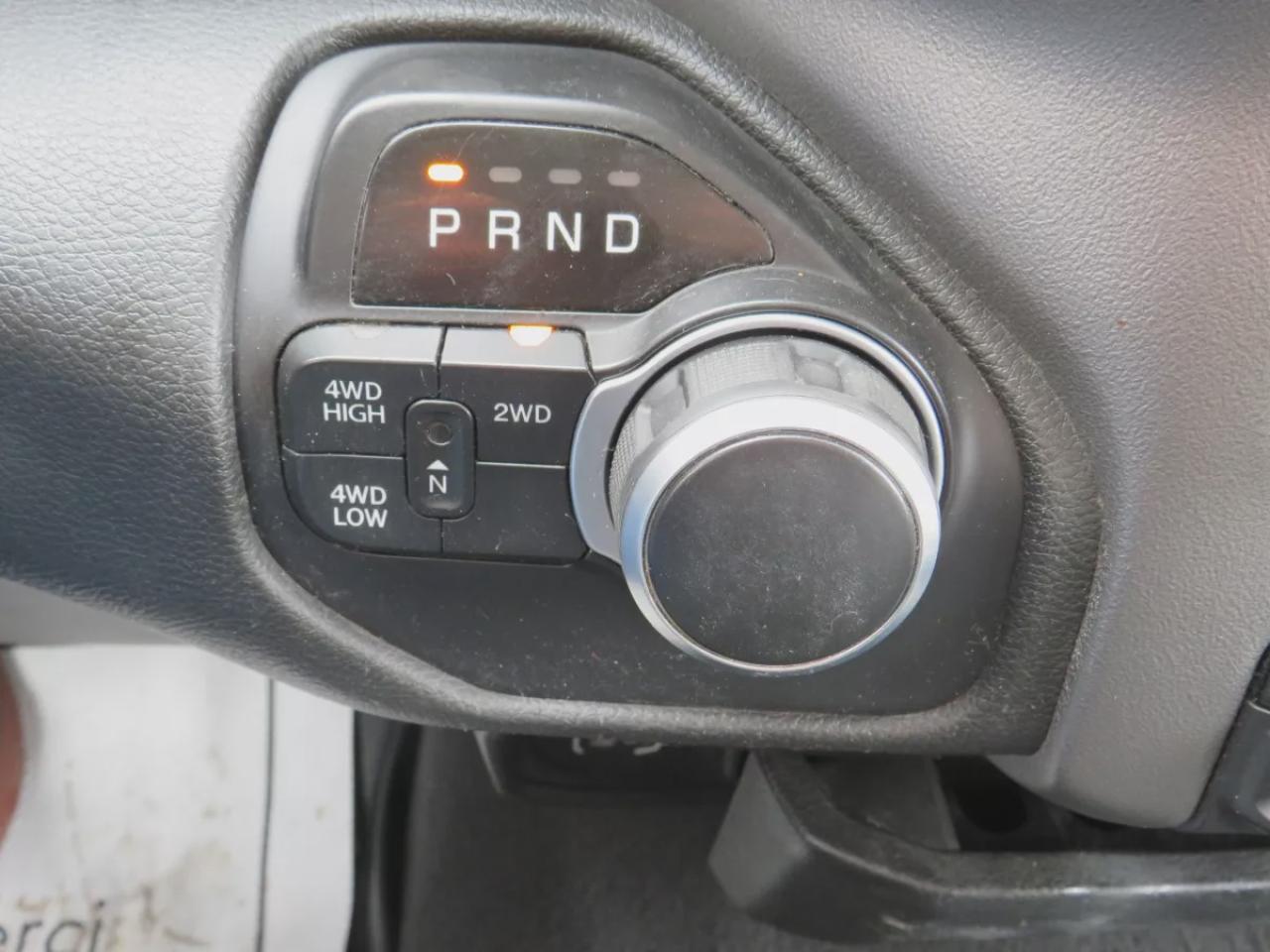 2019 RAM 2500 Big Horn (**CLEAN TITLE!!**NO ACCIDENTS!!**4WD**ALLOY RIMS**RUNNING BOARDS**TRAILER HITCH**POWER SEATS**DIGITAL TOUCHSCREEN**PUSH BUTTON START**BLUETOOTH**CRUISE CONTROL**) Photo