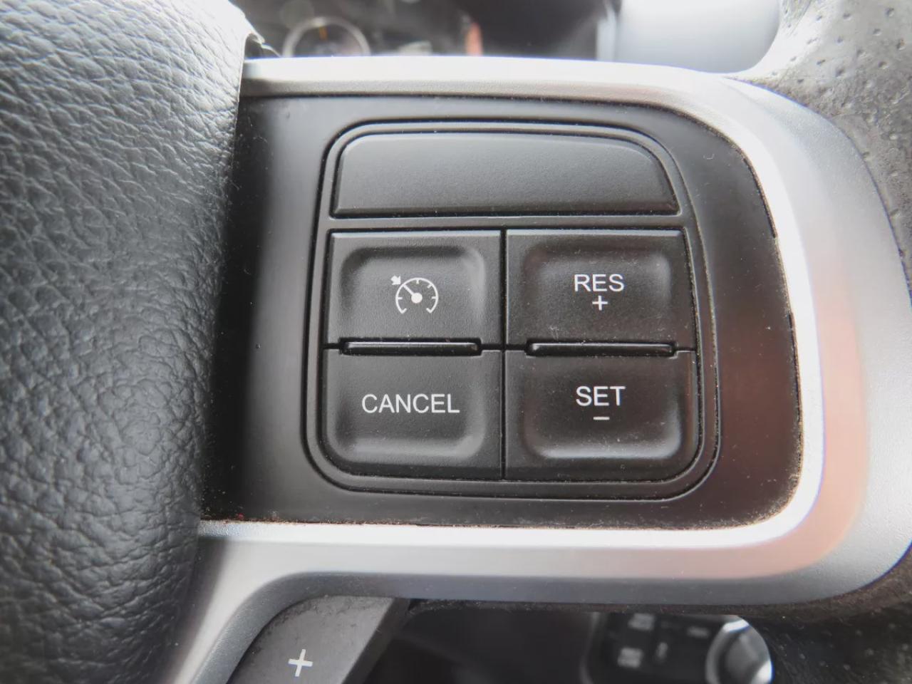 2019 RAM 2500 Big Horn (**CLEAN TITLE!!**NO ACCIDENTS!!**4WD**ALLOY RIMS**RUNNING BOARDS**TRAILER HITCH**POWER SEATS**DIGITAL TOUCHSCREEN**PUSH BUTTON START**BLUETOOTH**CRUISE CONTROL**) Photo