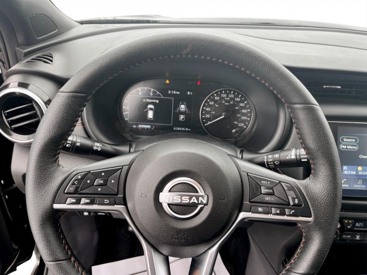 2024 Nissan Kicks SR Premium  *PRIMA TEX SEATS - 360 CAM* Photo