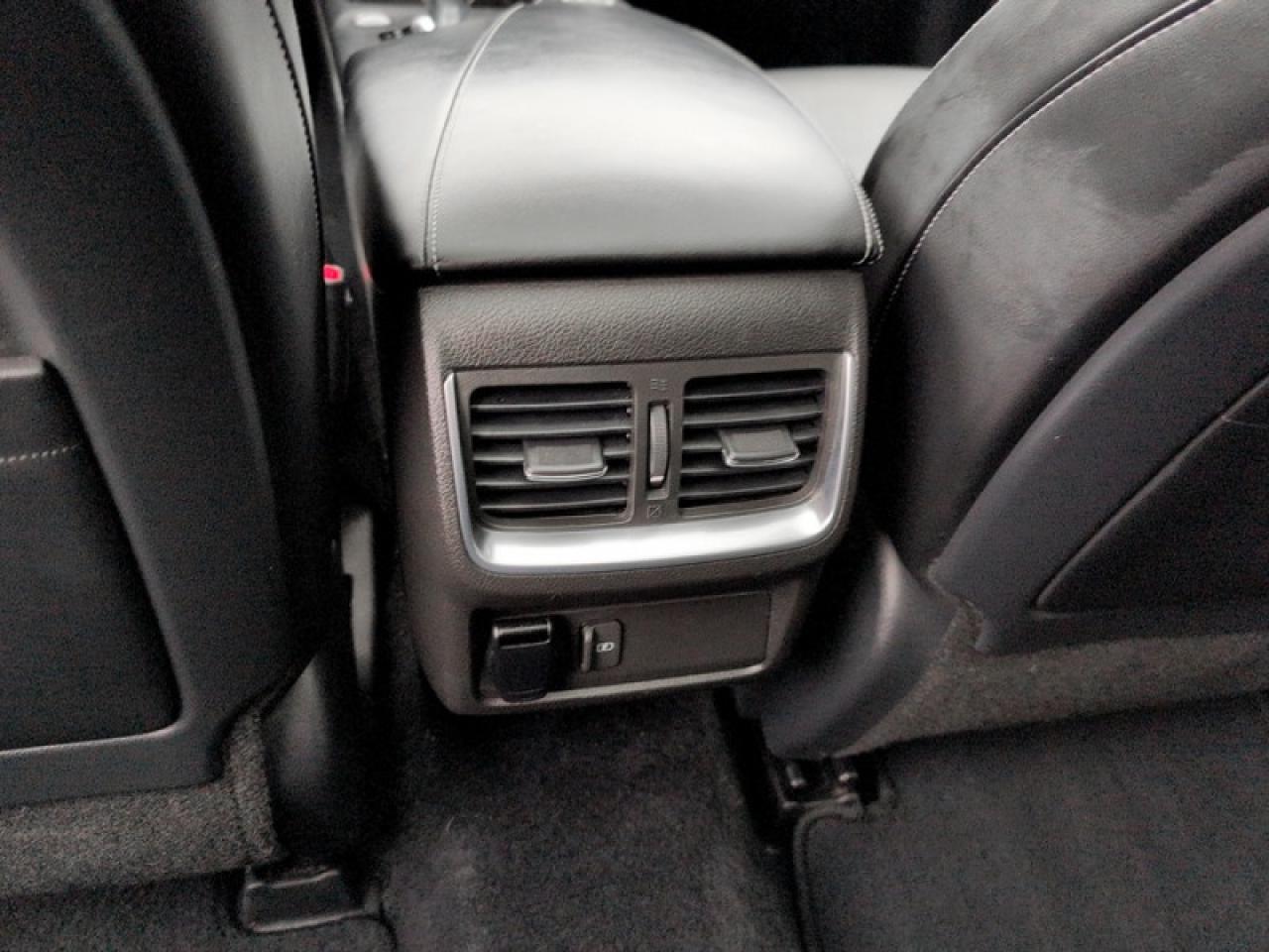 2020 Infiniti QX50 ESSENTIAL AWD  **LOW MILEAGE** Photo