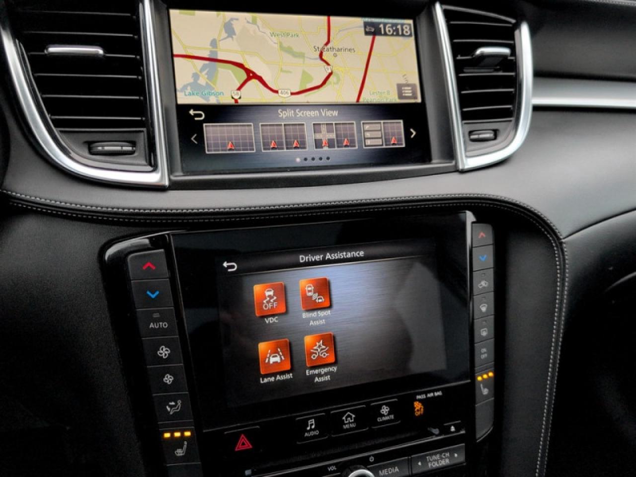 2020 Infiniti QX50 ESSENTIAL AWD  **LOW MILEAGE** Photo